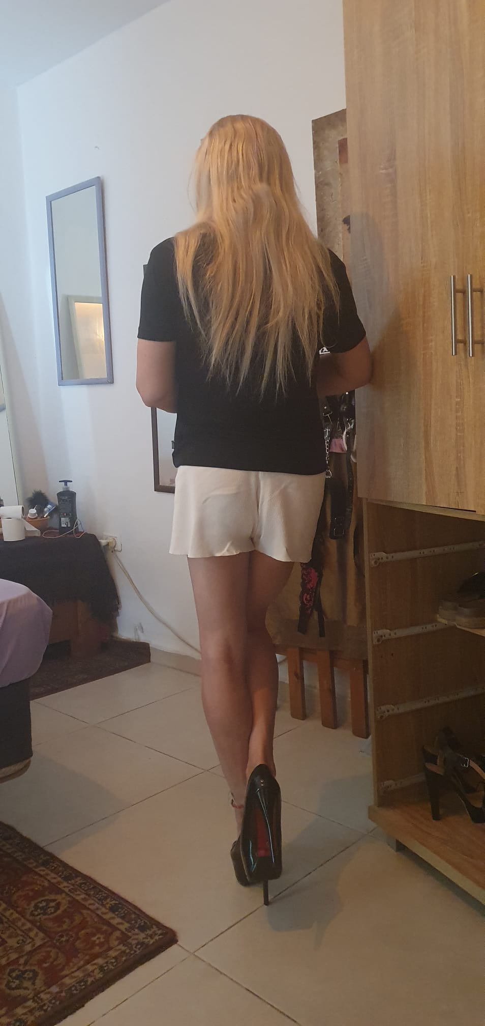 תל אביב -בחורה סקסית - תמונה 4